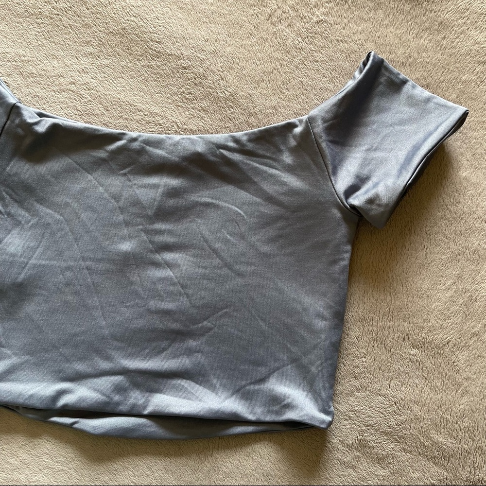 Gray Off the Shoulder Crop Top - Picture 13 of 14